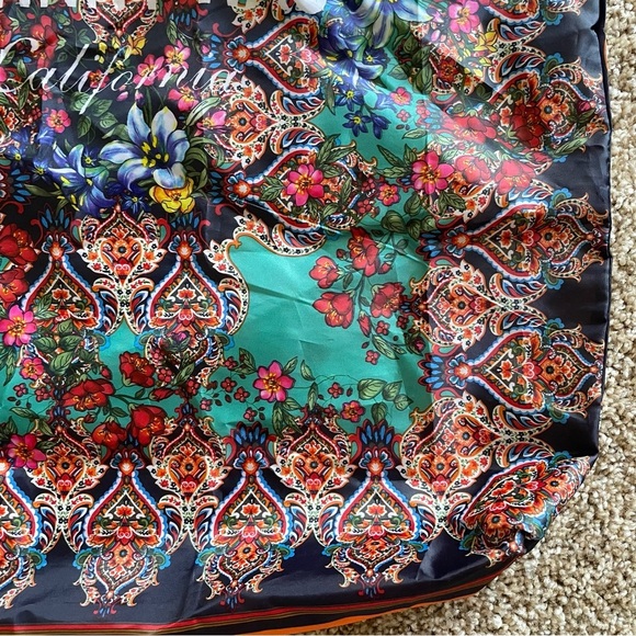 Johnny Was Reusable California Tote Bag 15”x18” - Picture 5 of 14